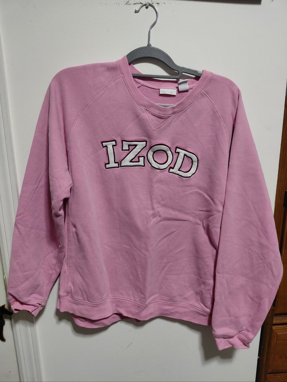 Izod Light Pink Crewneck Sweatshirt with Logo